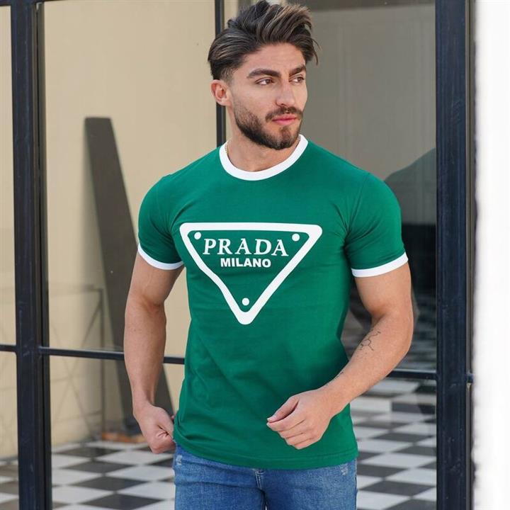 تیشرت مردانه استین و یقه کش چاپ برند prada بهترین نوع چاپ